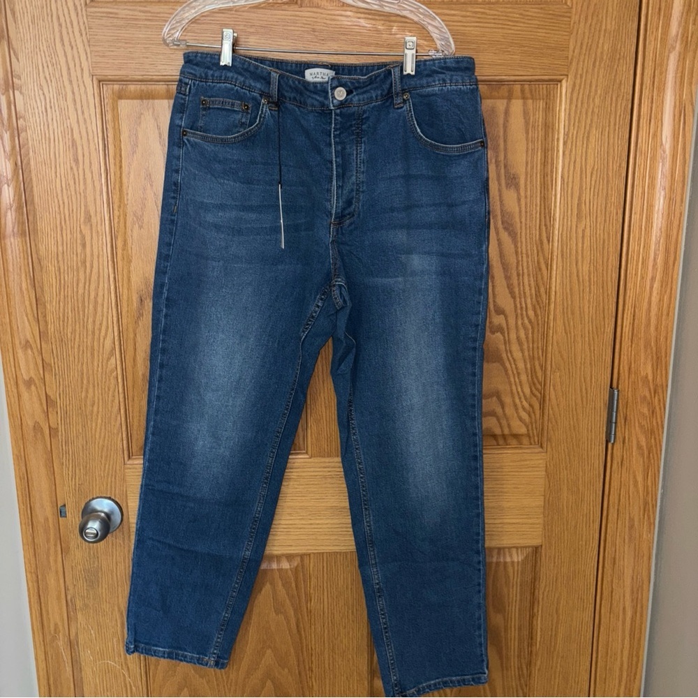 NWT Martha Stewart Women's Weekend Straight Leg Jeans